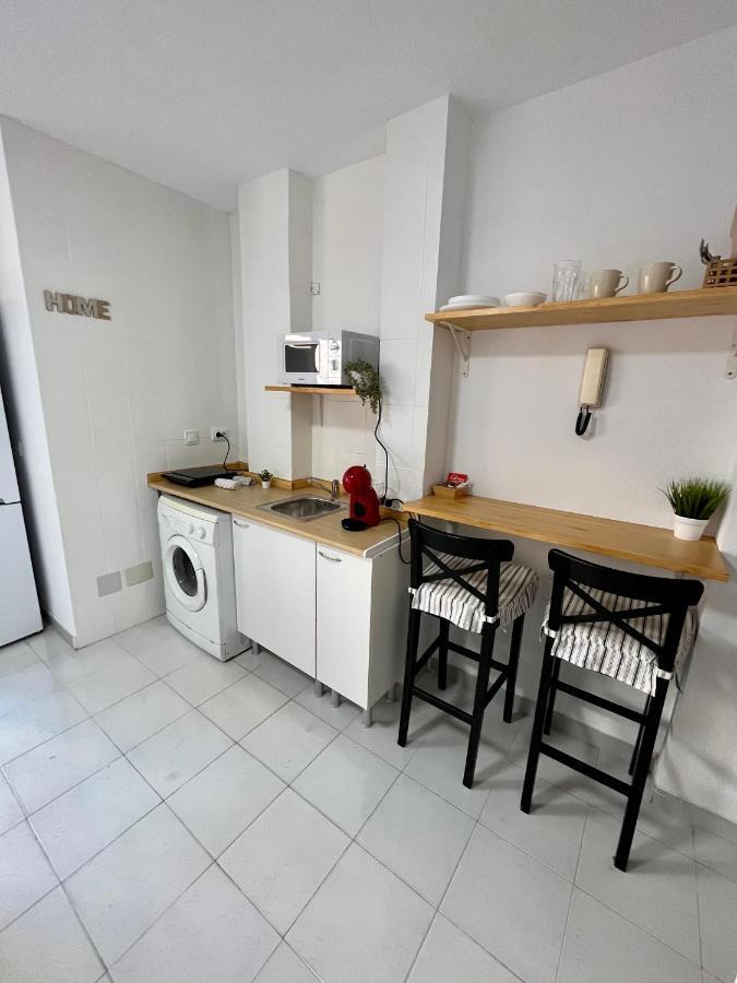 Estudio En La Playa Торевьиа Экстерьер фото